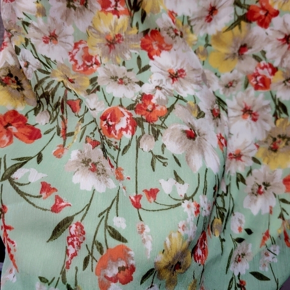 Roz & Ali Long Sleeve Pleated Blouse Floral 3 xl NWT - Picture 10 of 11